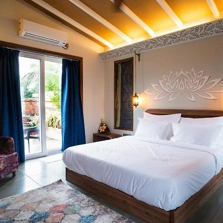 Gandharv Resorts Wai Esterno foto
