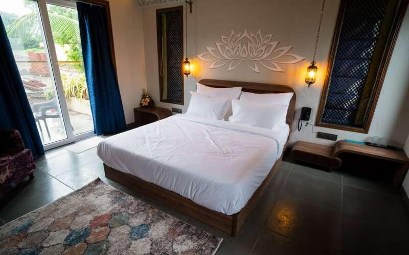 Gandharv Resorts Wai Esterno foto