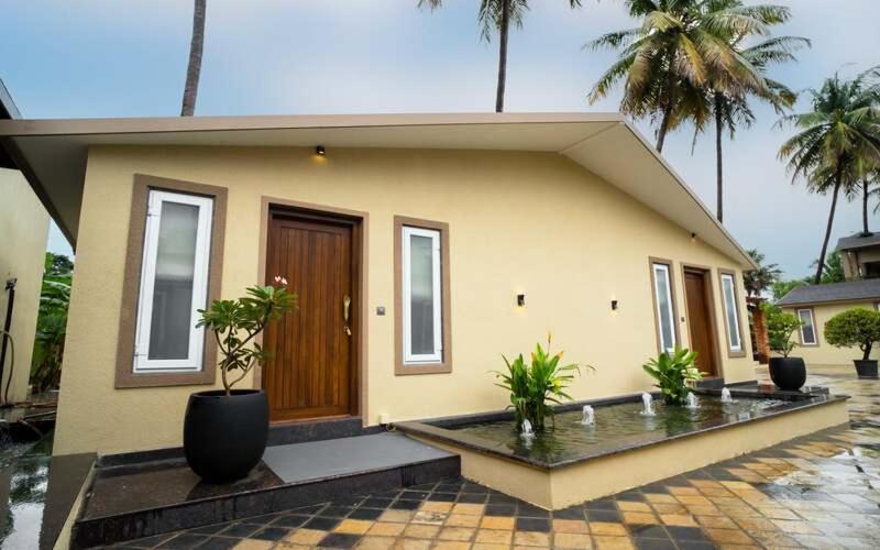 Gandharv Resorts Wai Esterno foto